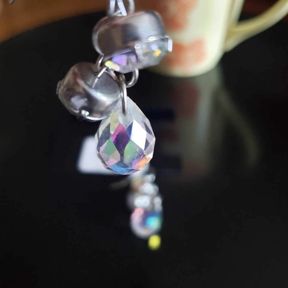NWT Rhinestone dangle drop earrings - Picture 5 of 7